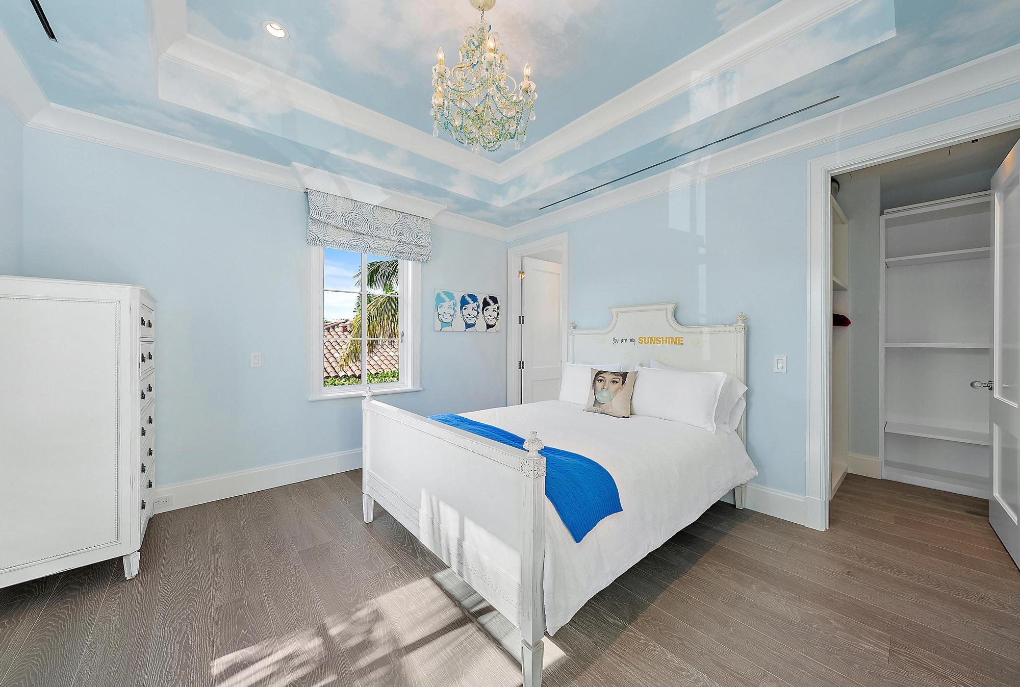 POINCIANA PARK - Residential