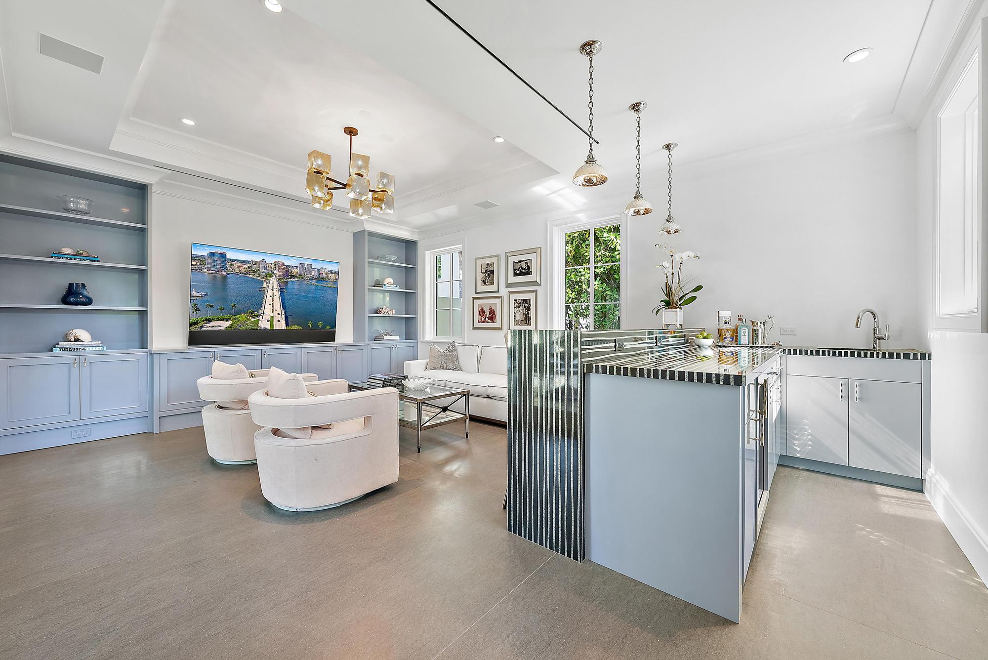 POINCIANA PARK - Residential