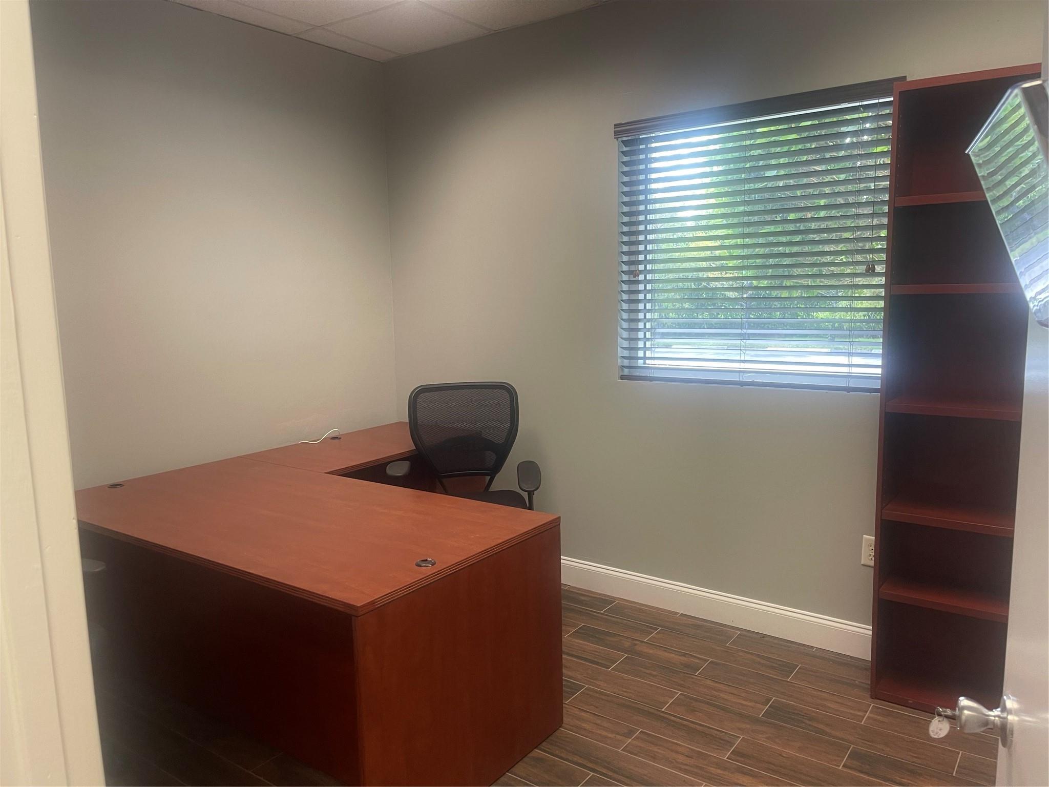 We are thrilled to offer an exceptional opportunity for real estate professionals, loan brokers, and remote professionals seeking a luxury office suite that aligns with their high standards and professional needs. Our suites are designed to provide a prestigious environment that enhances productivity and leaves a lasting impression on clients.
Each suite includes a direct phone line, ensuring seamless communication, and access to an elegantly furnished conference room, perfect for hosting important meetings. Whether you need a sophisticated space to meet with clients or a quiet, professional setting to work remotely, our office suites offer the ideal solution. Join a community of like-minded professionals in a space that reflects your success and dedication to excellence.