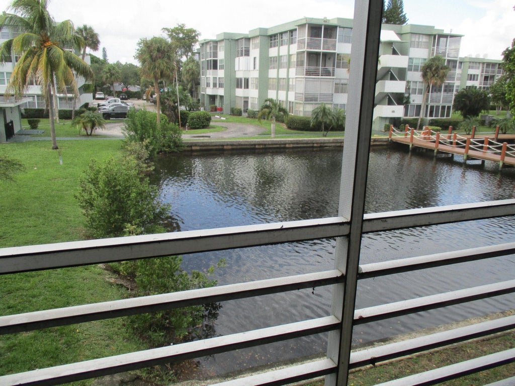 Photo of 2761 TAFT Street #207, Hollywood, FL 33020 (MLS # B26077492)