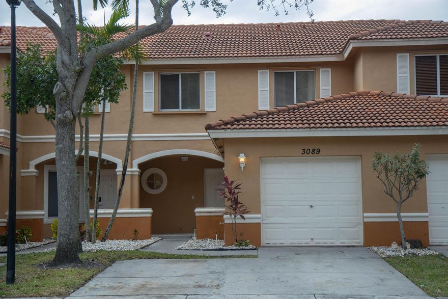 Come to live in this bright and spacious townhome with 3 bedrooms, 2.5 baths, one car garage and 2 parking spaces with driveway located in a lovely gated community Sail Harbour of Briar Bay. Featuring kitchen w/ upgraded wood cabinets, granite countertops, backsplash, stainless steel appliances, immaculate tile & laminate flooring, vaulted ceilings, walk-in closet. Your guests will enjoy the open dining living area with a magnificent serene garden view. Briar Bay is a 24-hour manned gate community with LOW HOA fee with clubhouse, pool, tennis courts, kids splash pad, playground, fitness room, and more. Enjoy the Florida Lifestyle! Close to Turnpike, Palm Beach International Airport, shopping and beaches. You will LOVE calling this place ''HOME''!

The best part of this home is the VIEW!