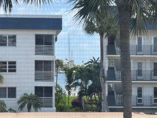 TROPIC HARBOR CONDO PART SEVEN - Residential