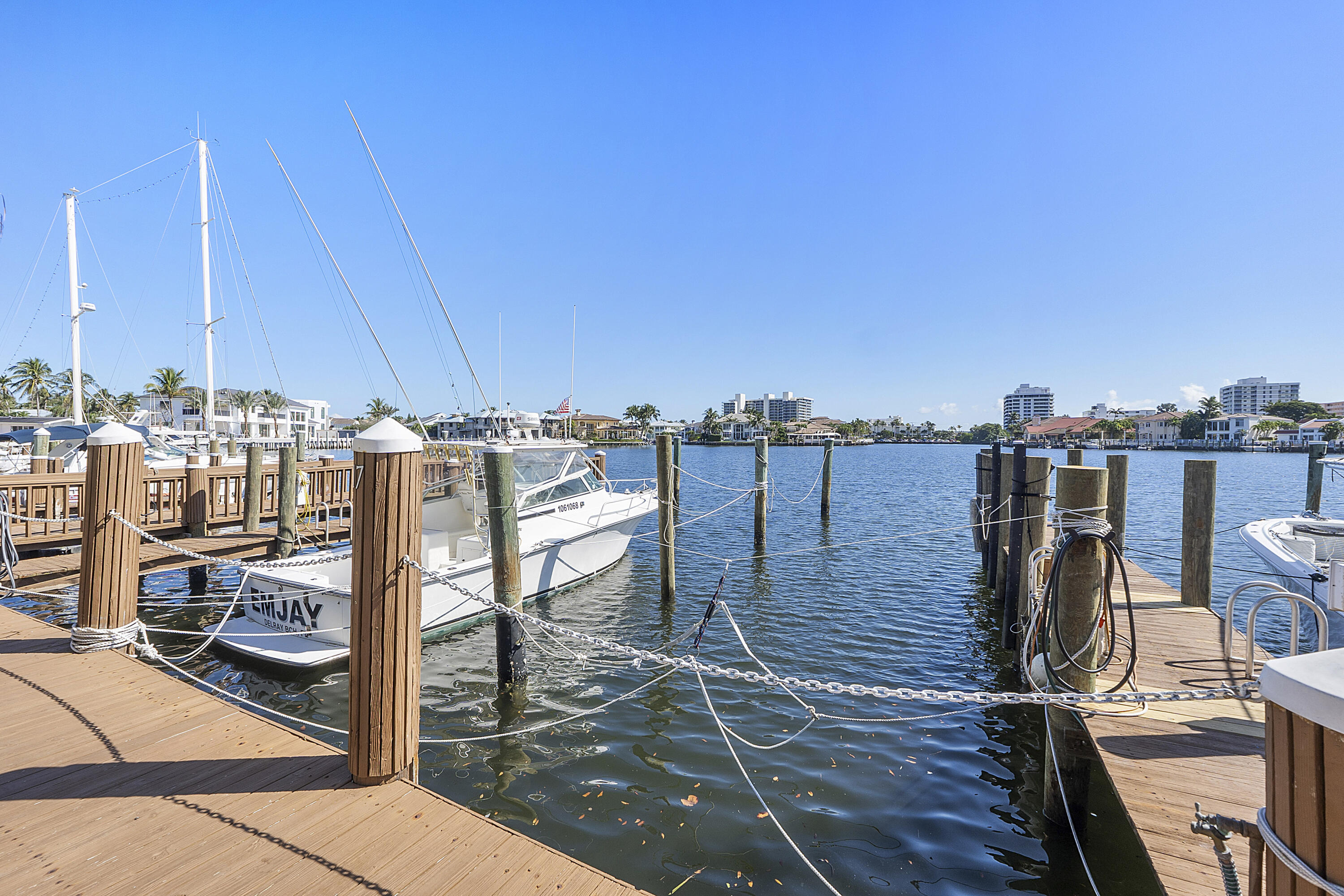 TROPIC HARBOR CONDO PART SEVEN - Residential