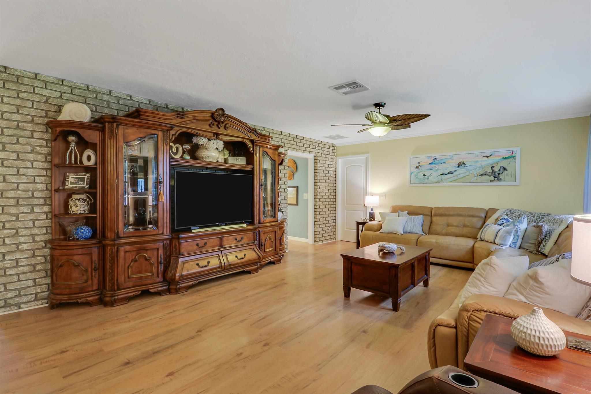 4877 Northlake Boulevard