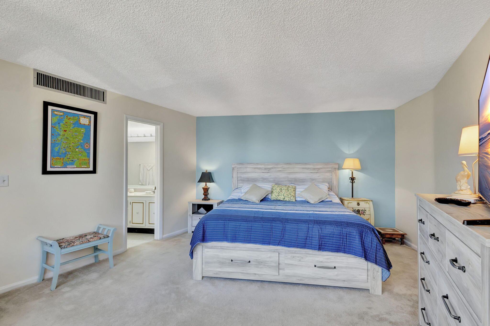 PHOENIX TOWERS CONDO - Residential Lease