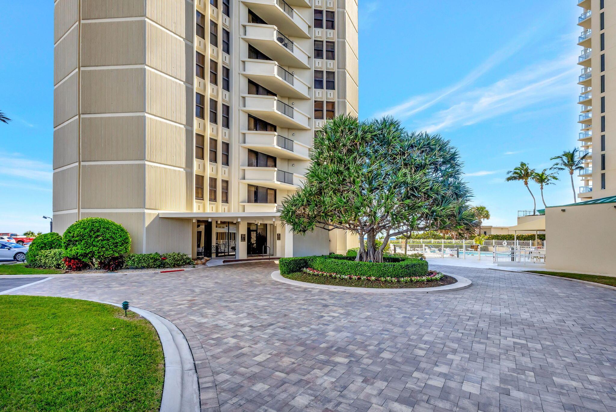 PHOENIX TOWERS CONDO - Residential Lease