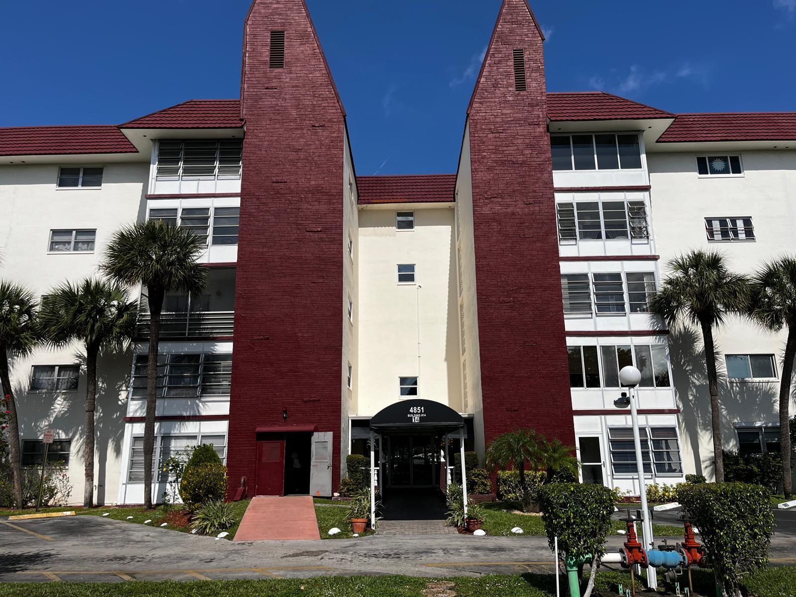 This spacious 1-bedroom condo on the 4th floor of Castle Gardens offers a comfortable layout with plenty of potential to make it your own. Residents enjoy a secured lobby and access to a master recreation center with top-tier amenities, including two heated pools, shuffleboard, fitness center, a library, clubhouse, and a four-lane bowling alley, all just steps away from the building. HOPA community, at least one resident must meet the age requirement. With milestone inspections completed and assessments fully paid, this is a fantastic opportunity to create your perfect living space.