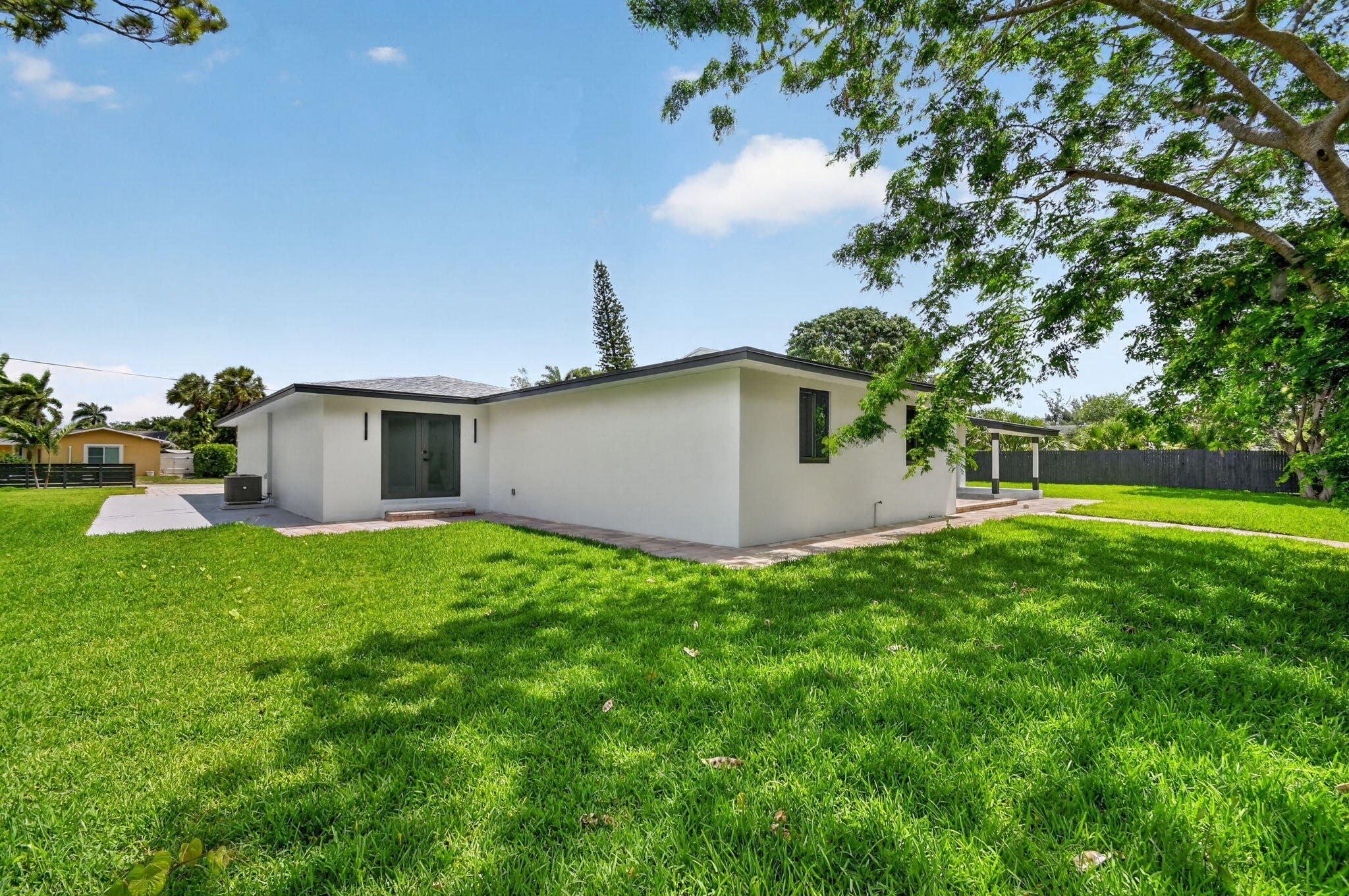 LAGUNA PARK 2 - Residential
