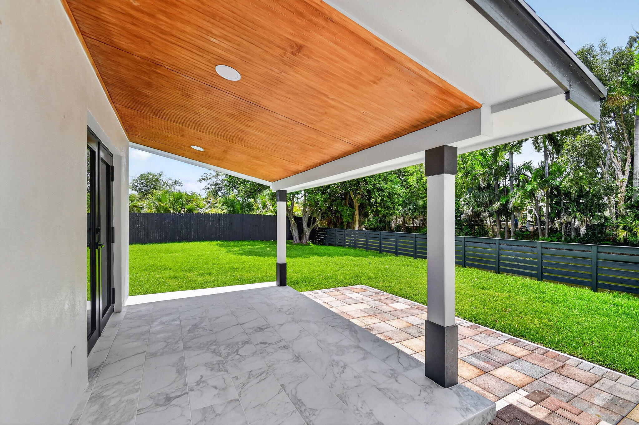 LAGUNA PARK 2 - Residential