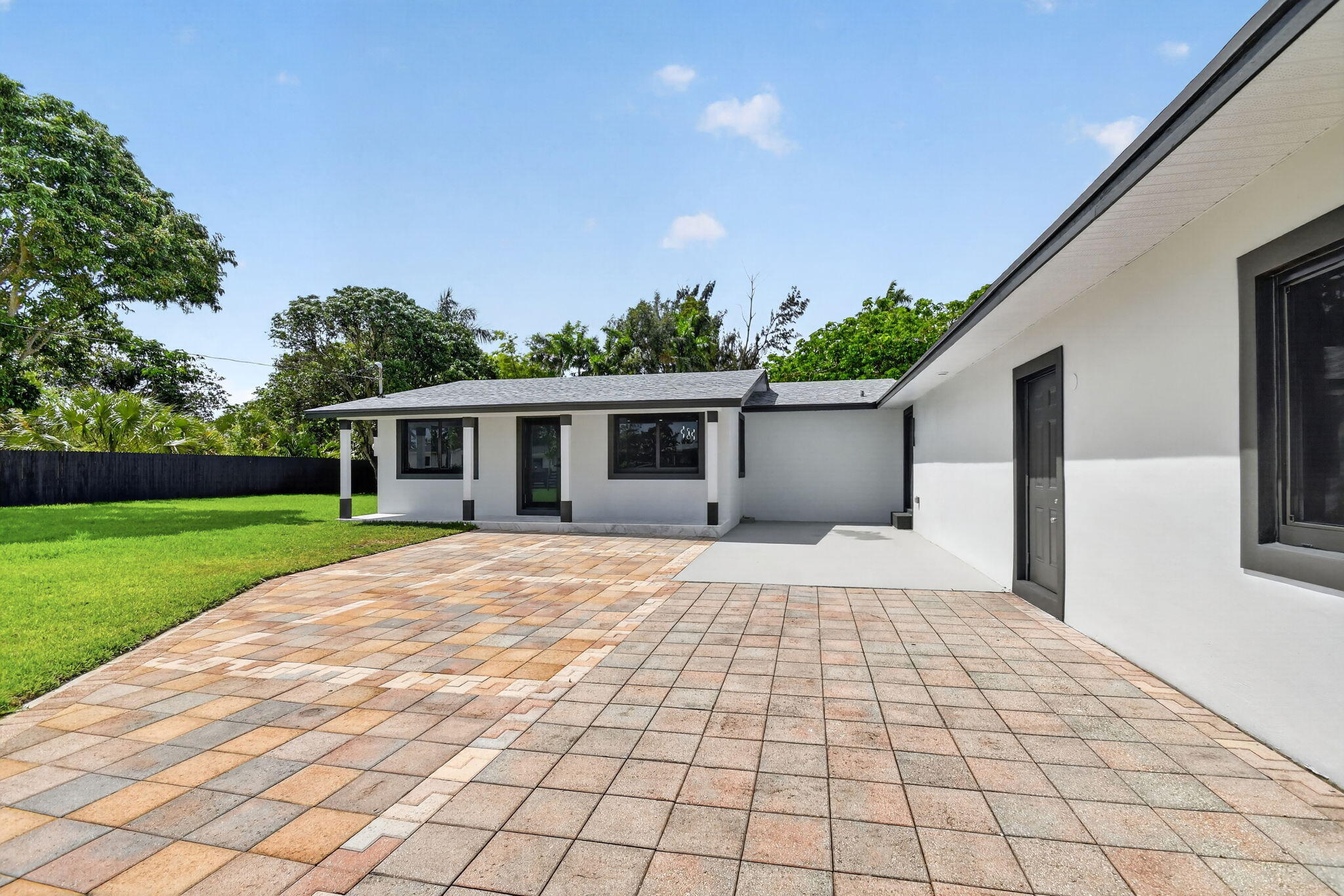 LAGUNA PARK 2 - Residential