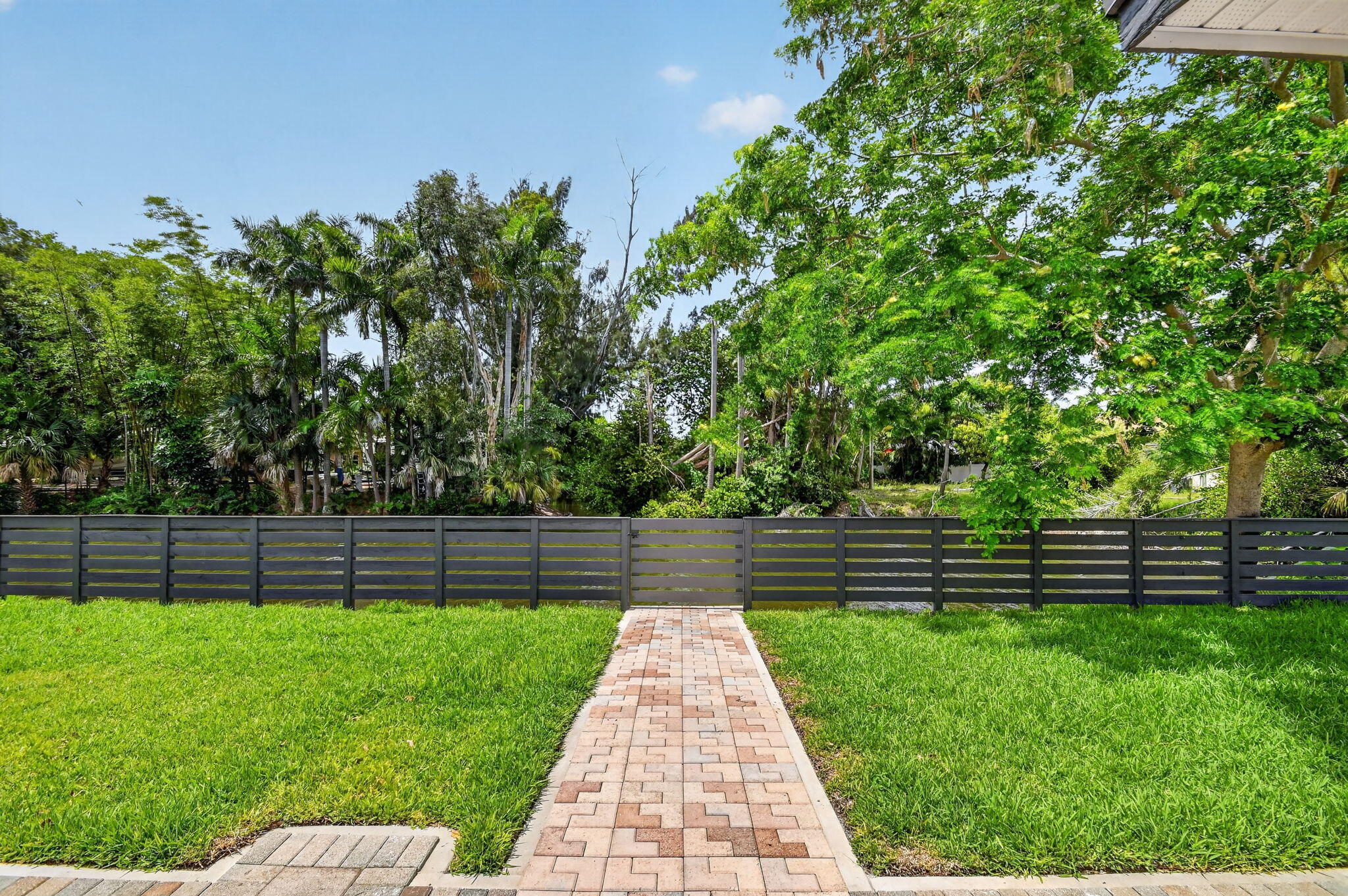 LAGUNA PARK 2 - Residential