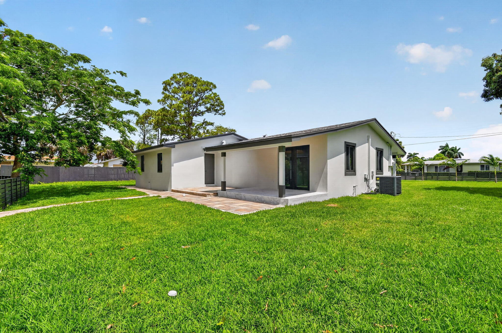 LAGUNA PARK 2 - Residential
