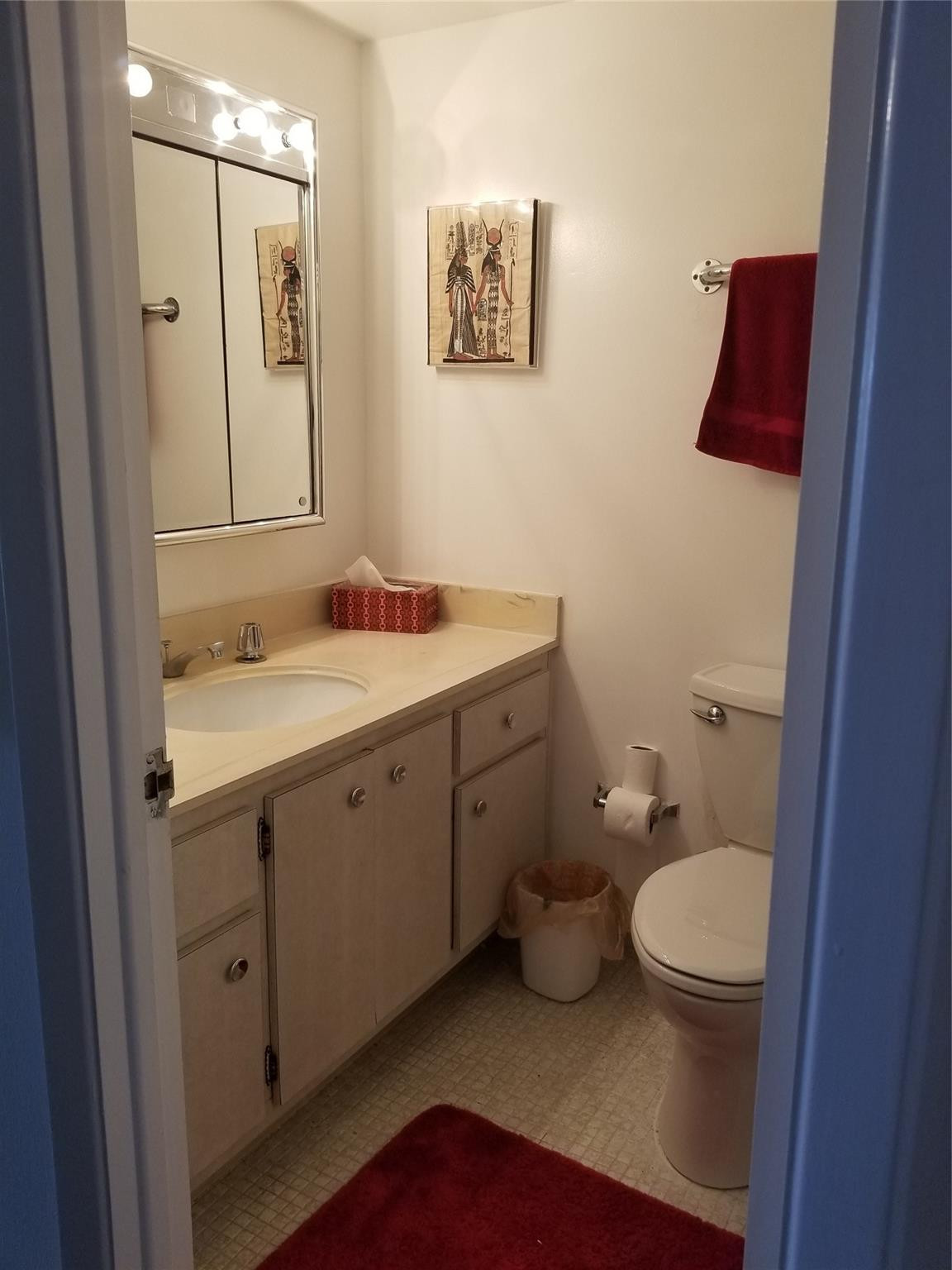 hemispheres condo - Residential