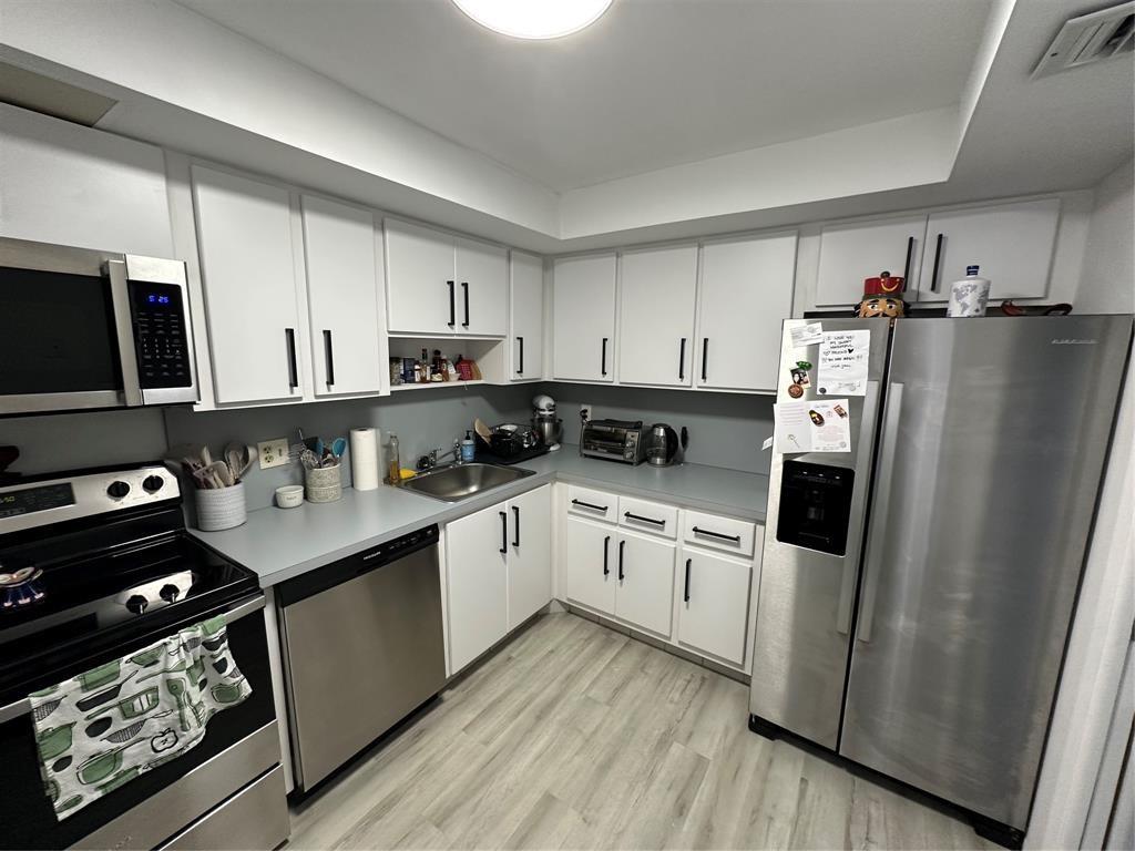 2901 S Palm Aire Dr 503