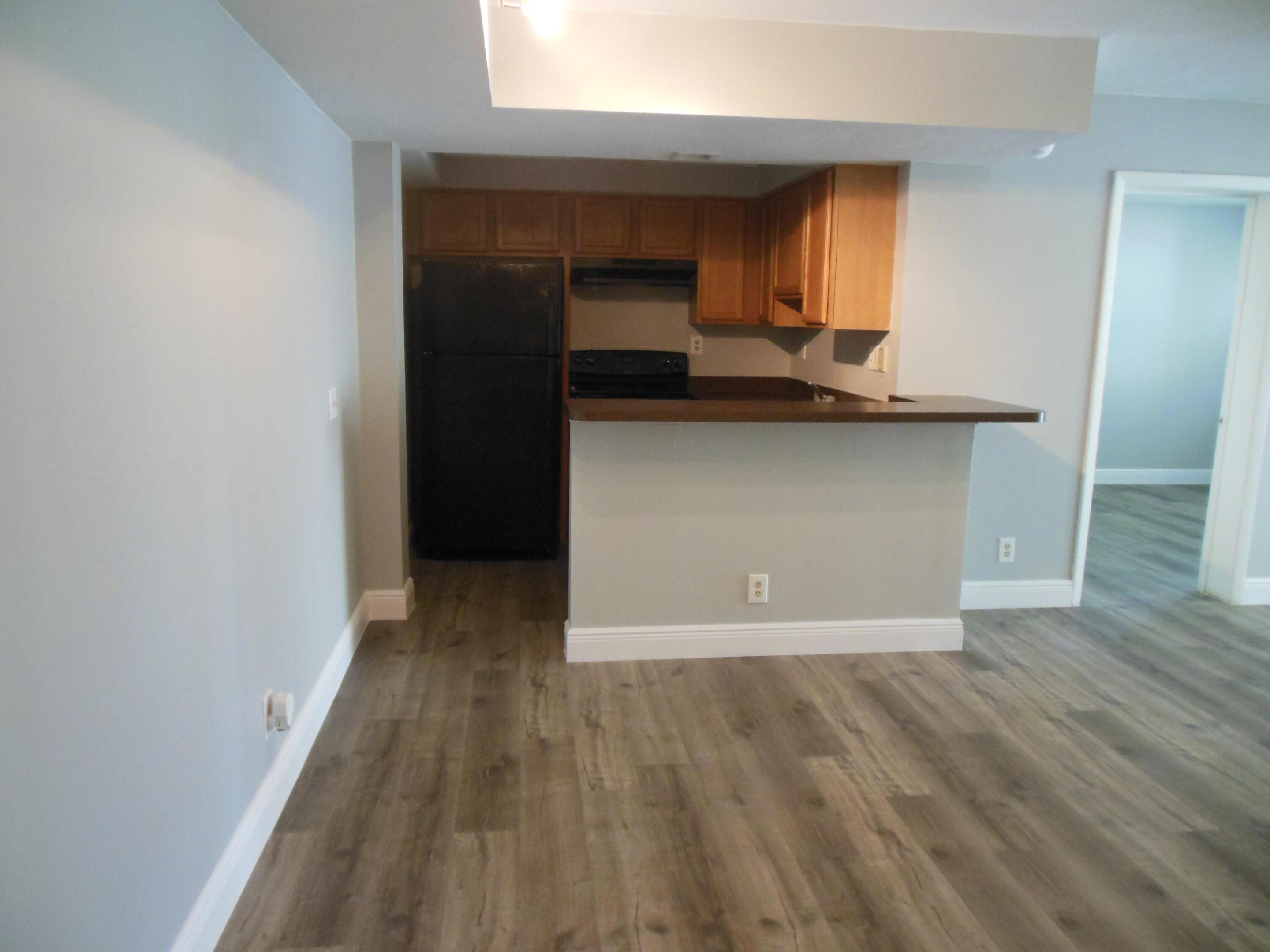 706 Executive Center Drive 37