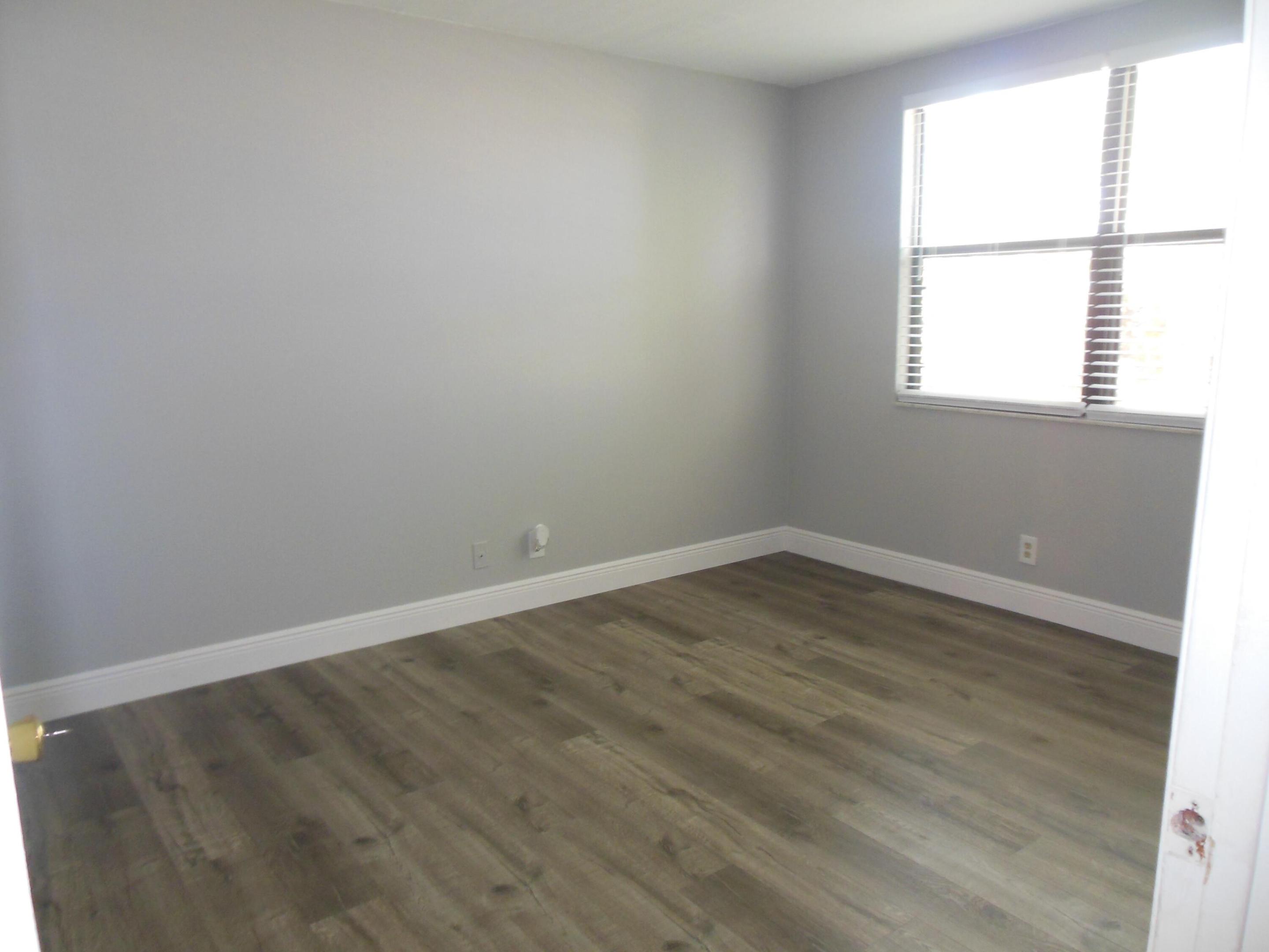 706 Executive Center Drive 37