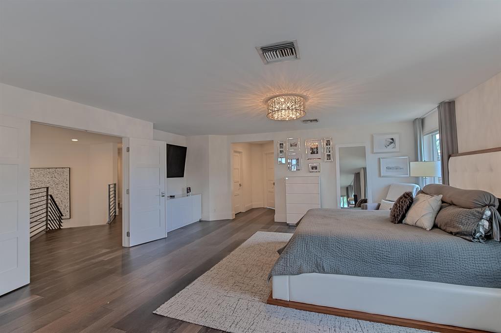 VENICE RESUB - Residential