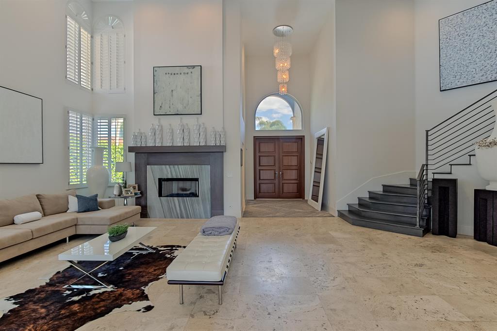 VENICE RESUB - Residential