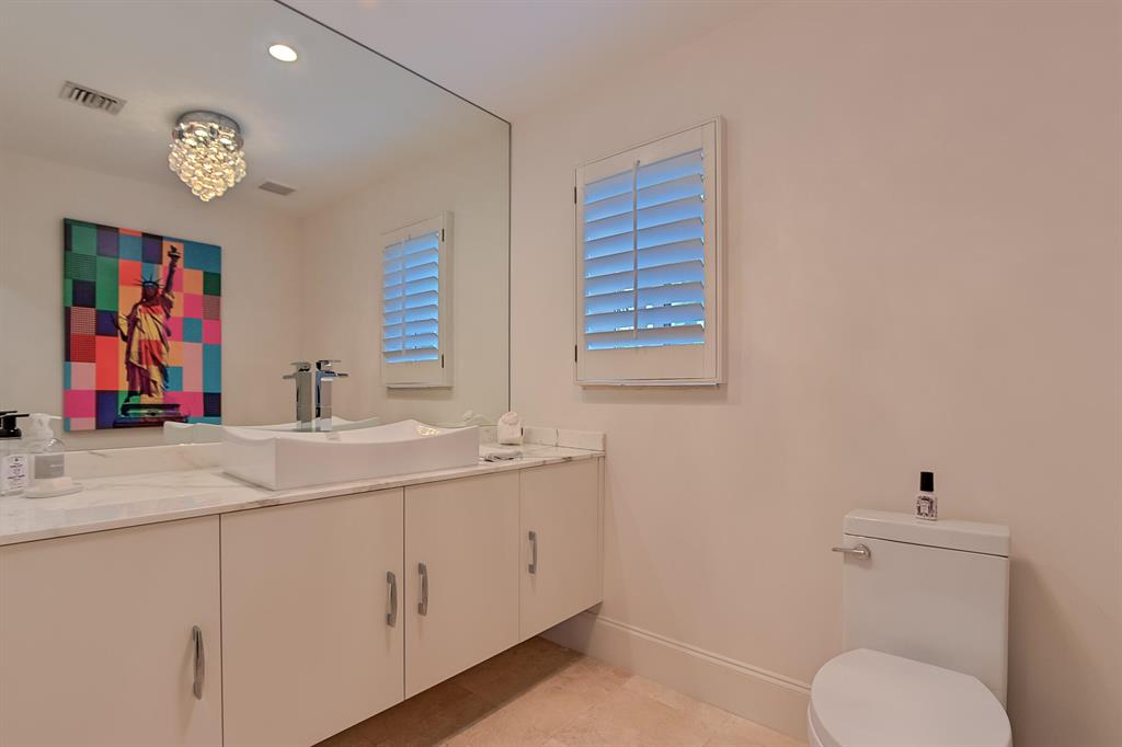 VENICE RESUB - Residential