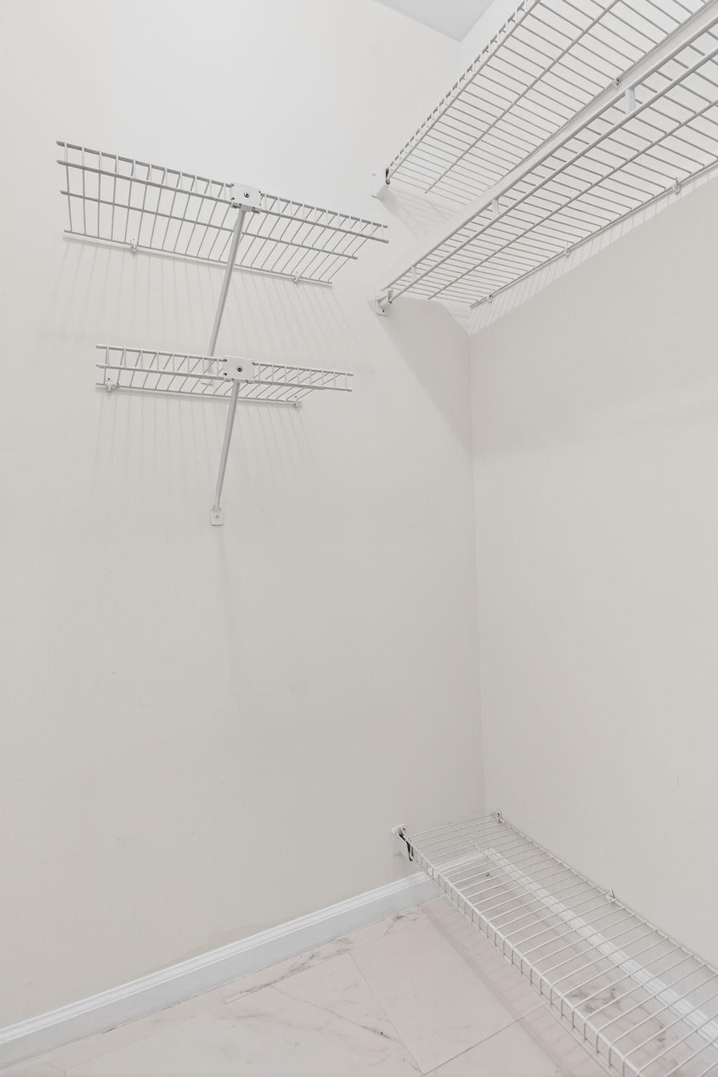 CYPRESS CLUB CONDO - Residential Lease