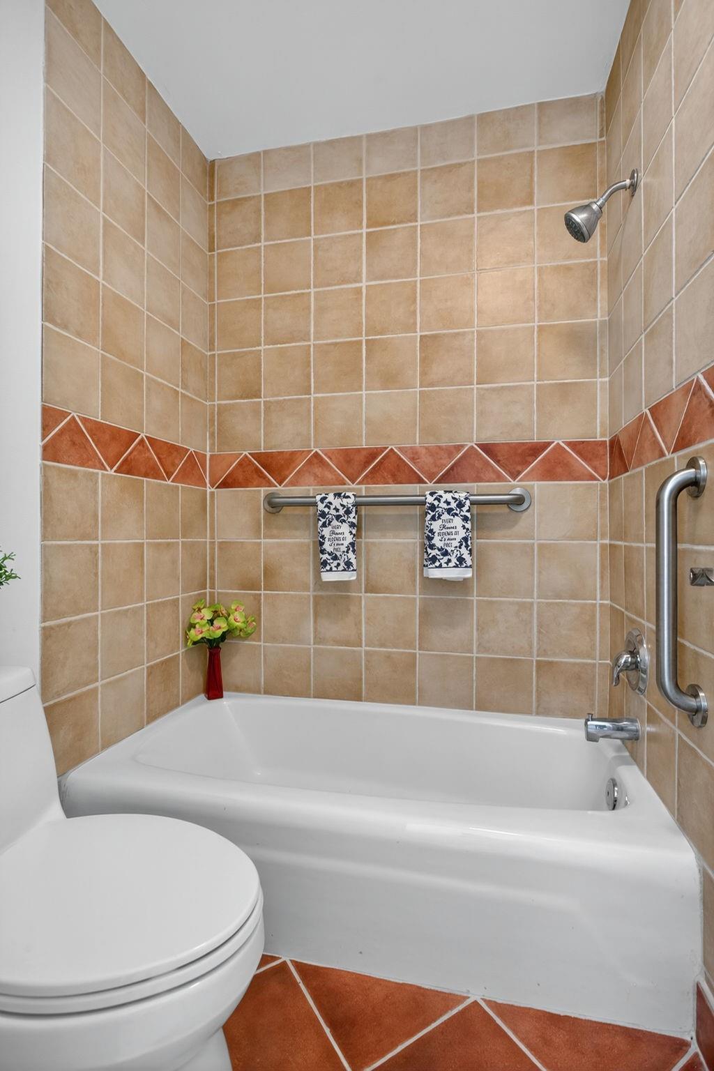 CYPRESS CLUB CONDO - Residential Lease