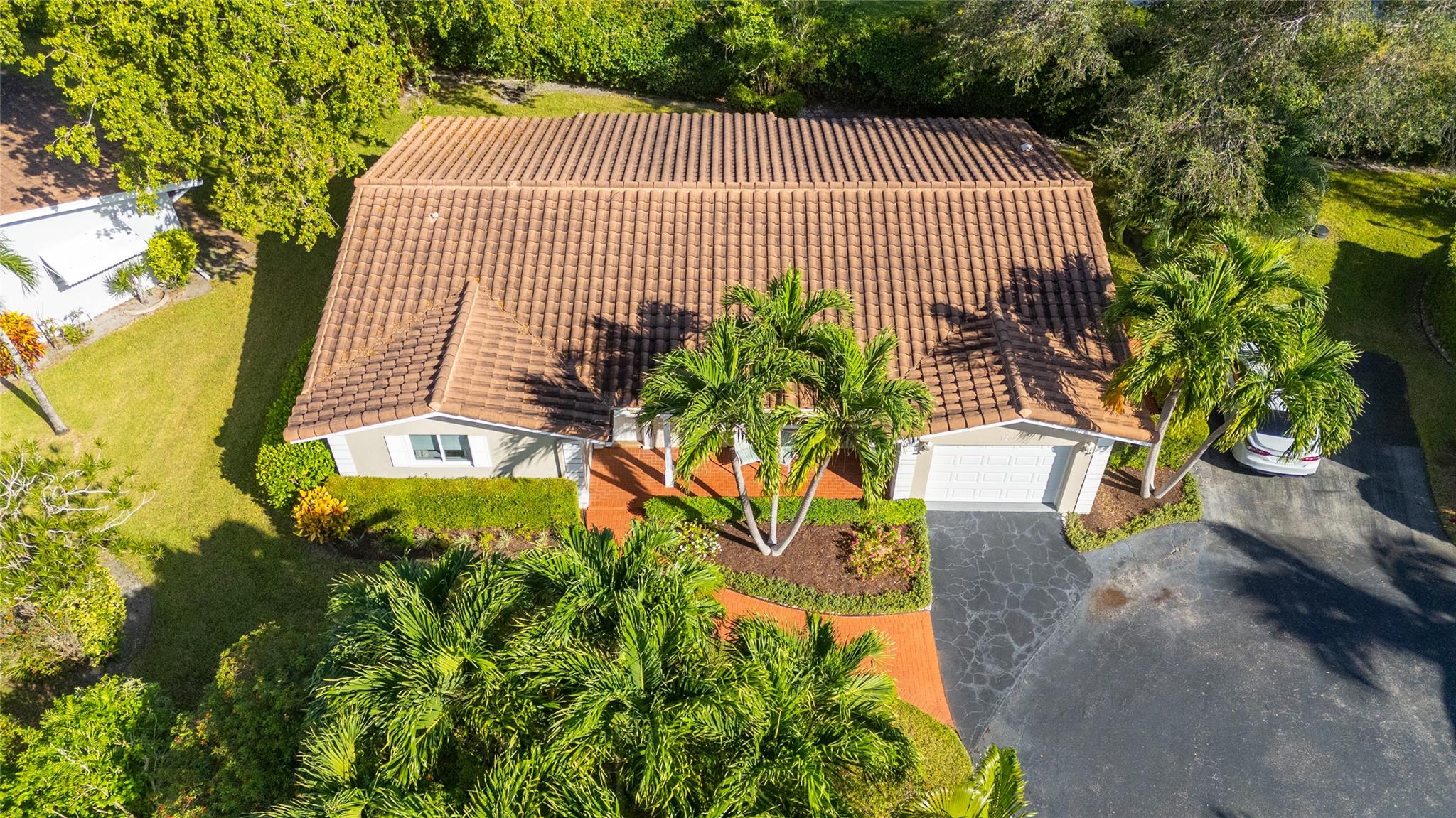 HAWTHORNE VILLAGE INC CON - Residential