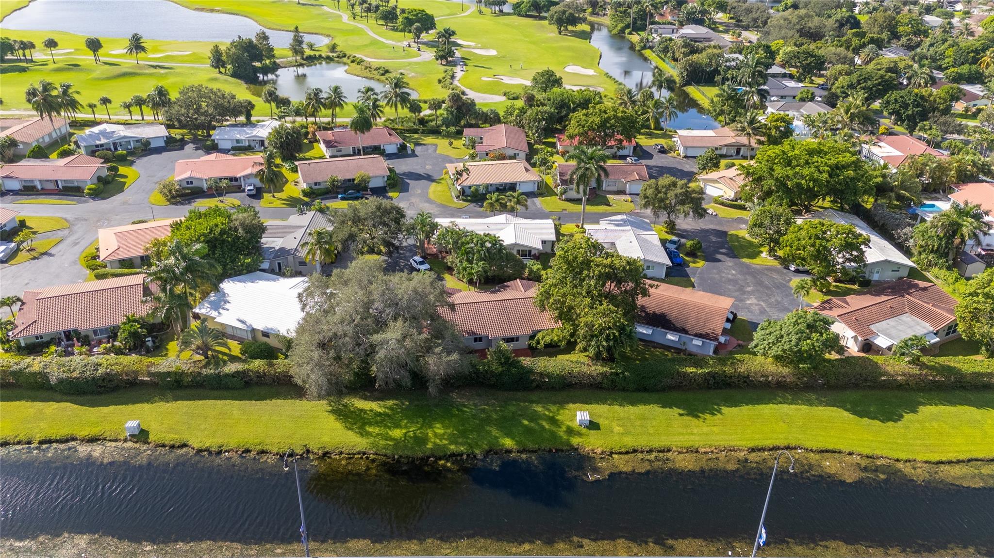 HAWTHORNE VILLAGE INC CON - Residential