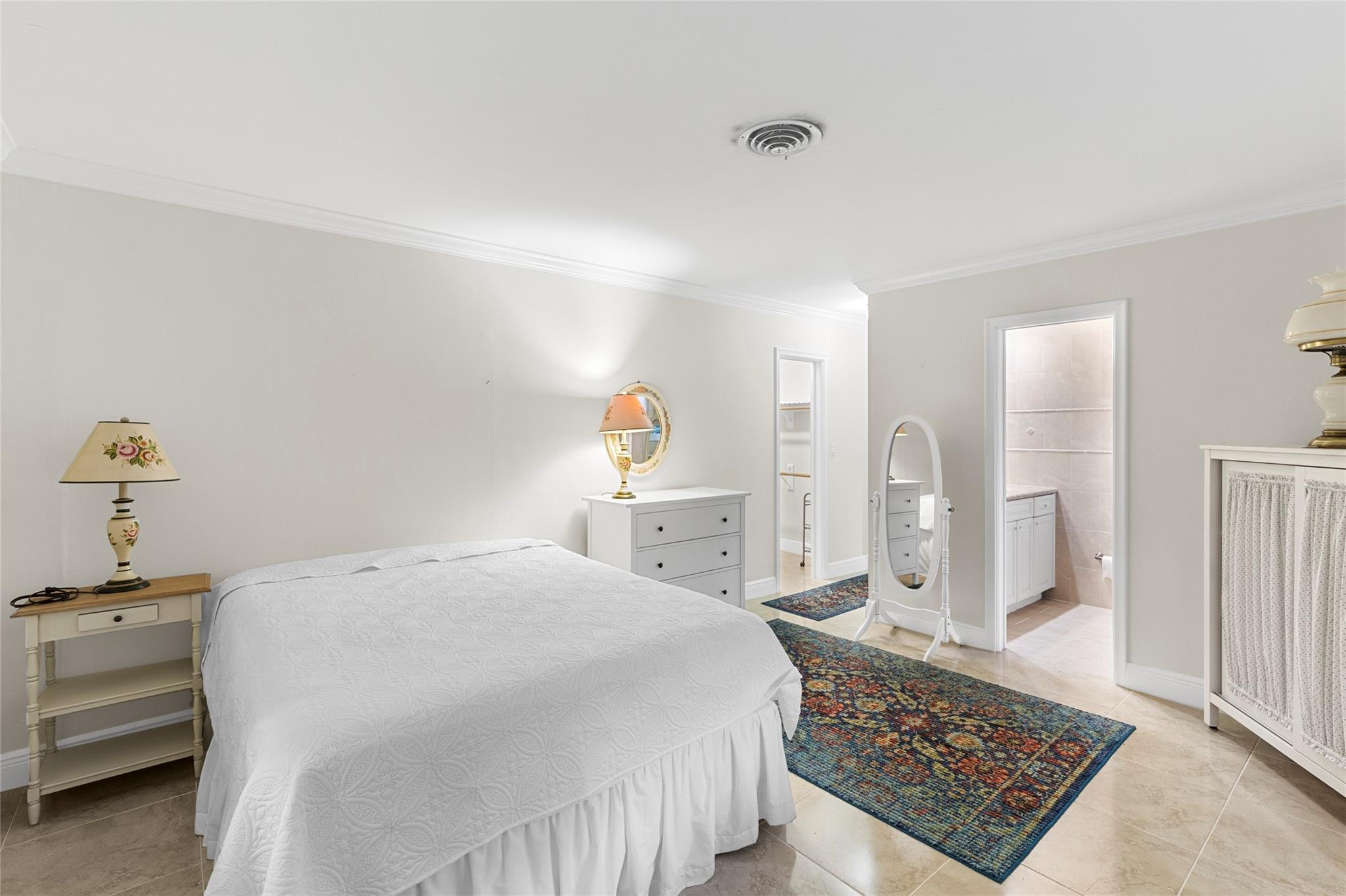 HAWTHORNE VILLAGE INC CON - Residential