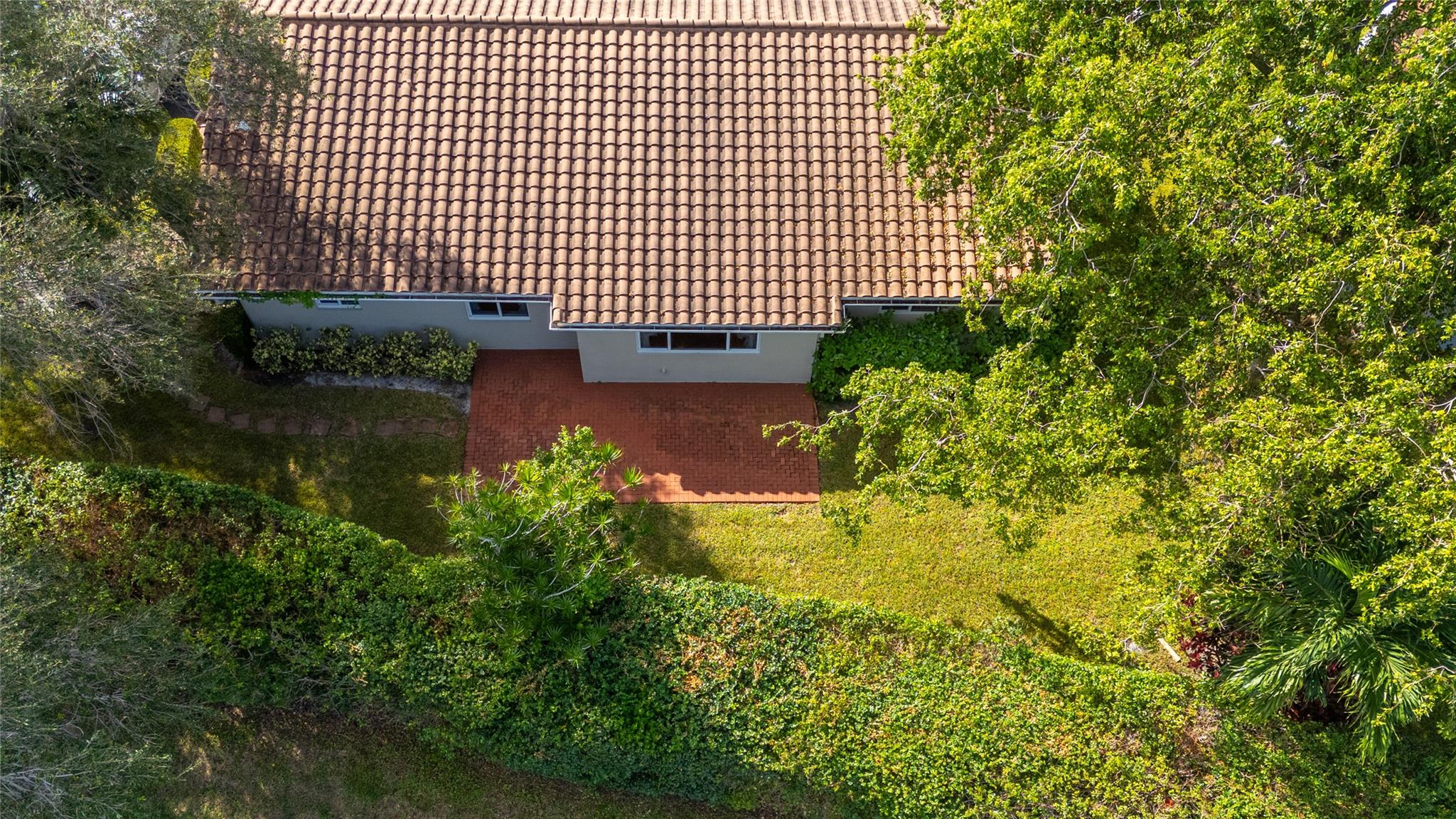 HAWTHORNE VILLAGE INC CON - Residential