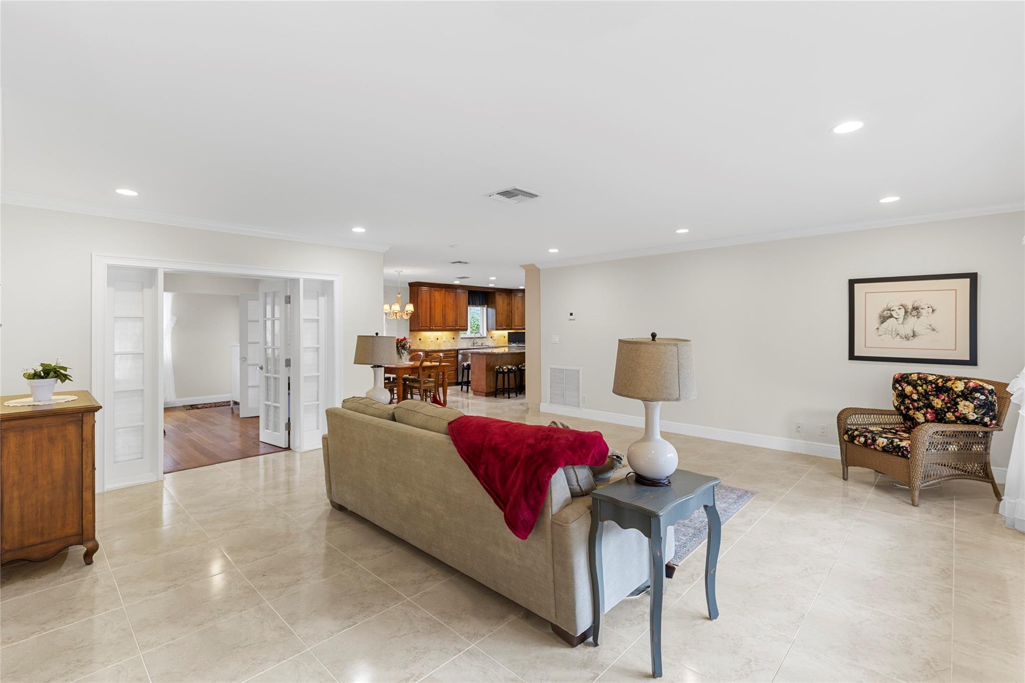 HAWTHORNE VILLAGE INC CON - Residential