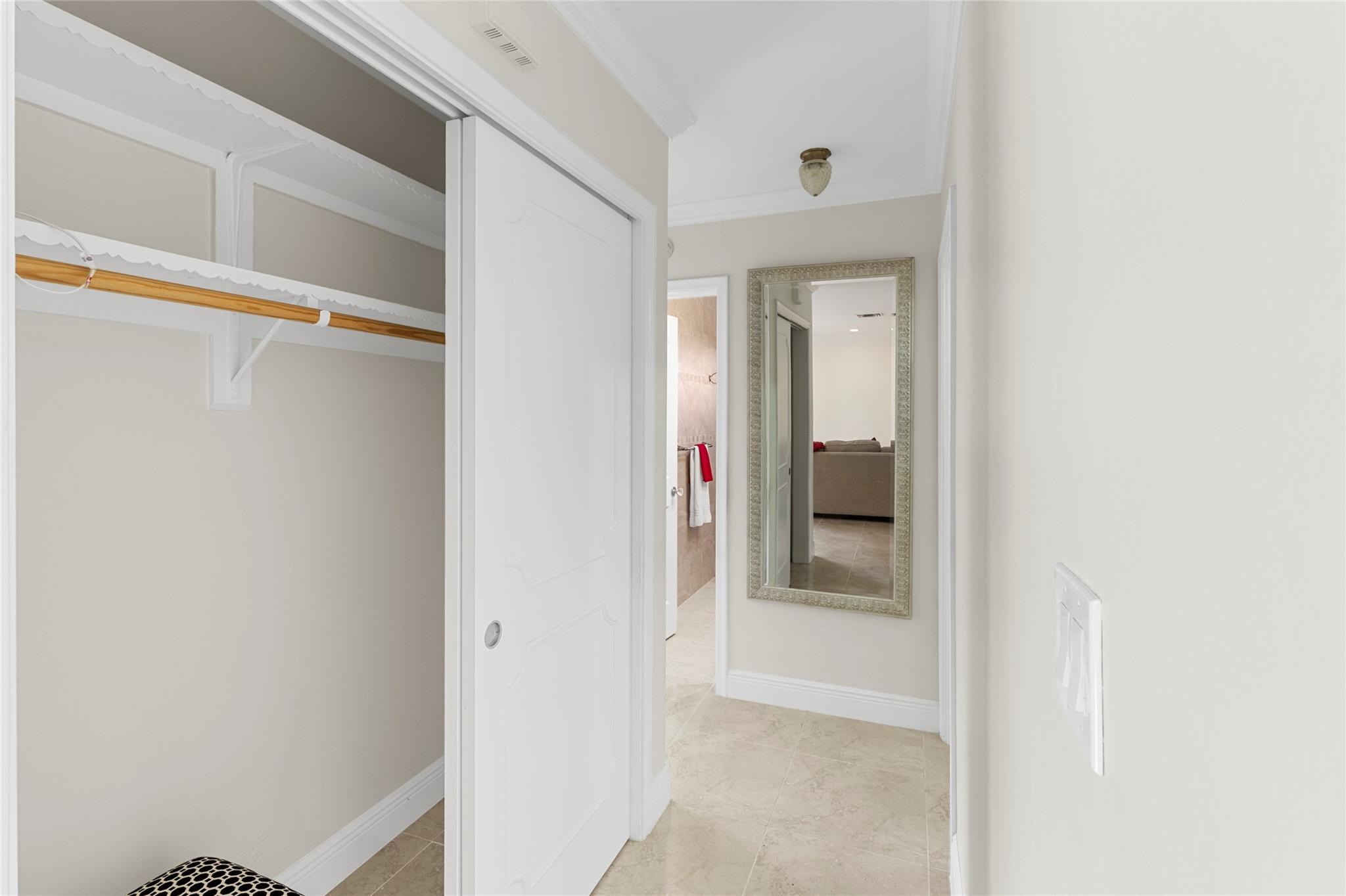 HAWTHORNE VILLAGE INC CON - Residential