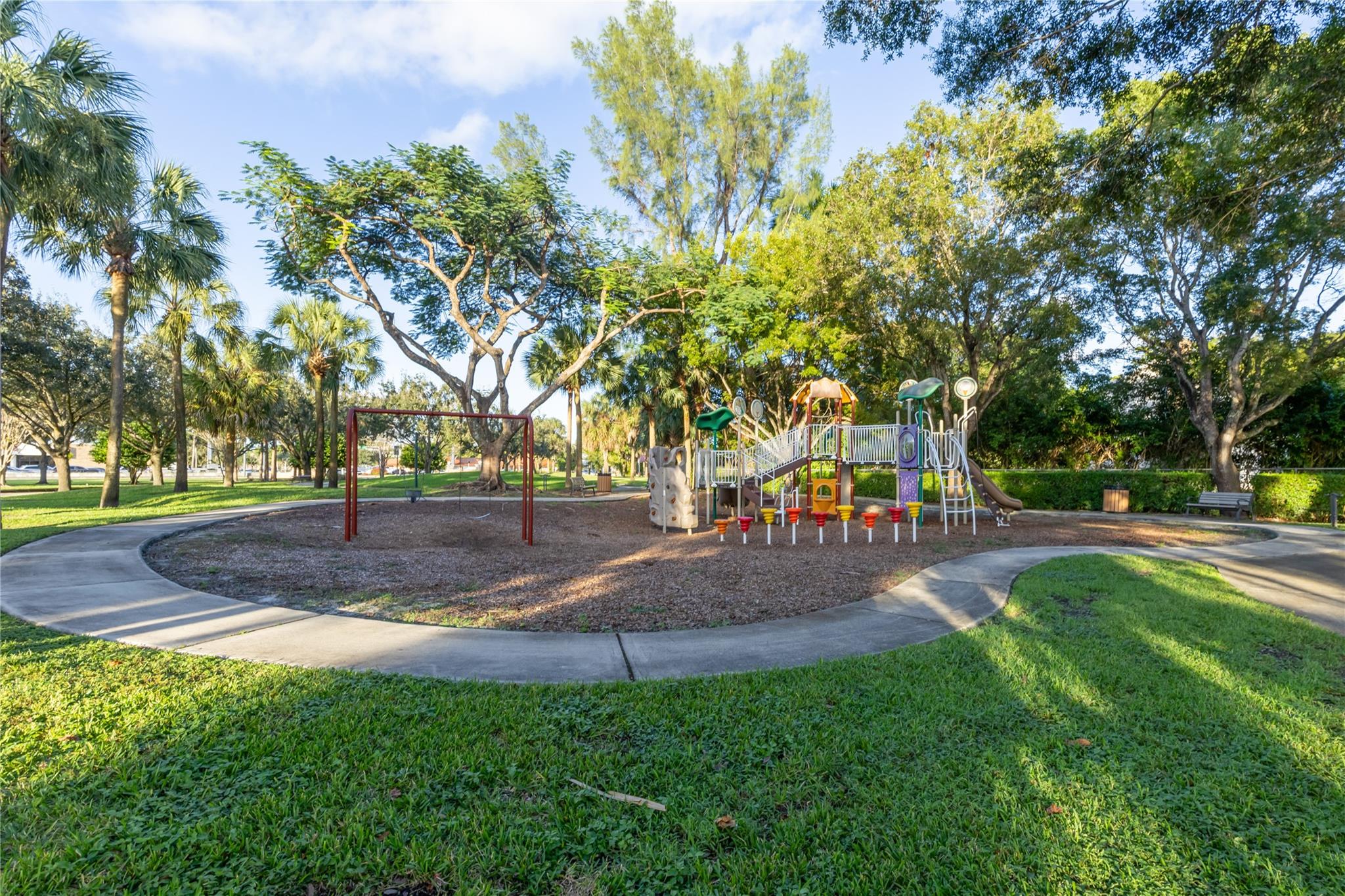 HAWTHORNE VILLAGE INC CON - Residential