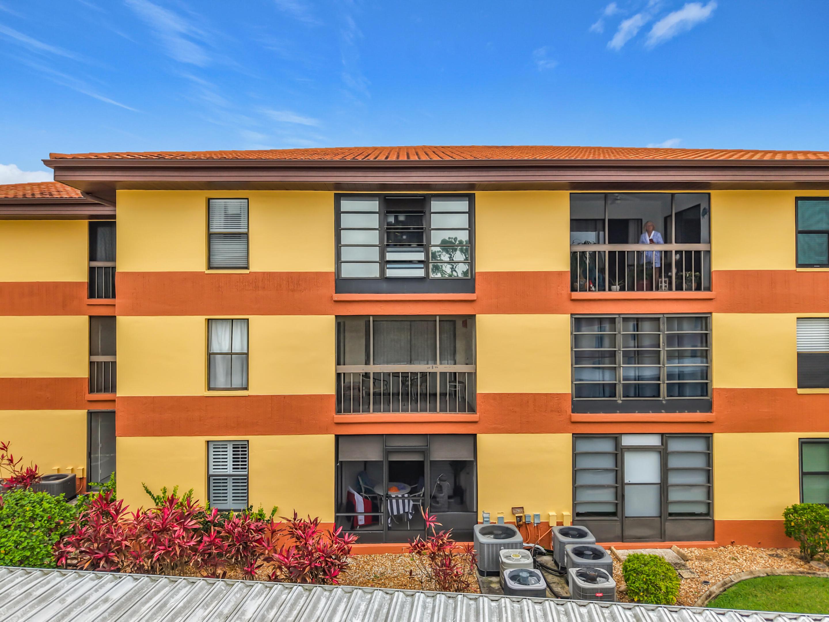 WHISKEY CREEK ADULT - Residential