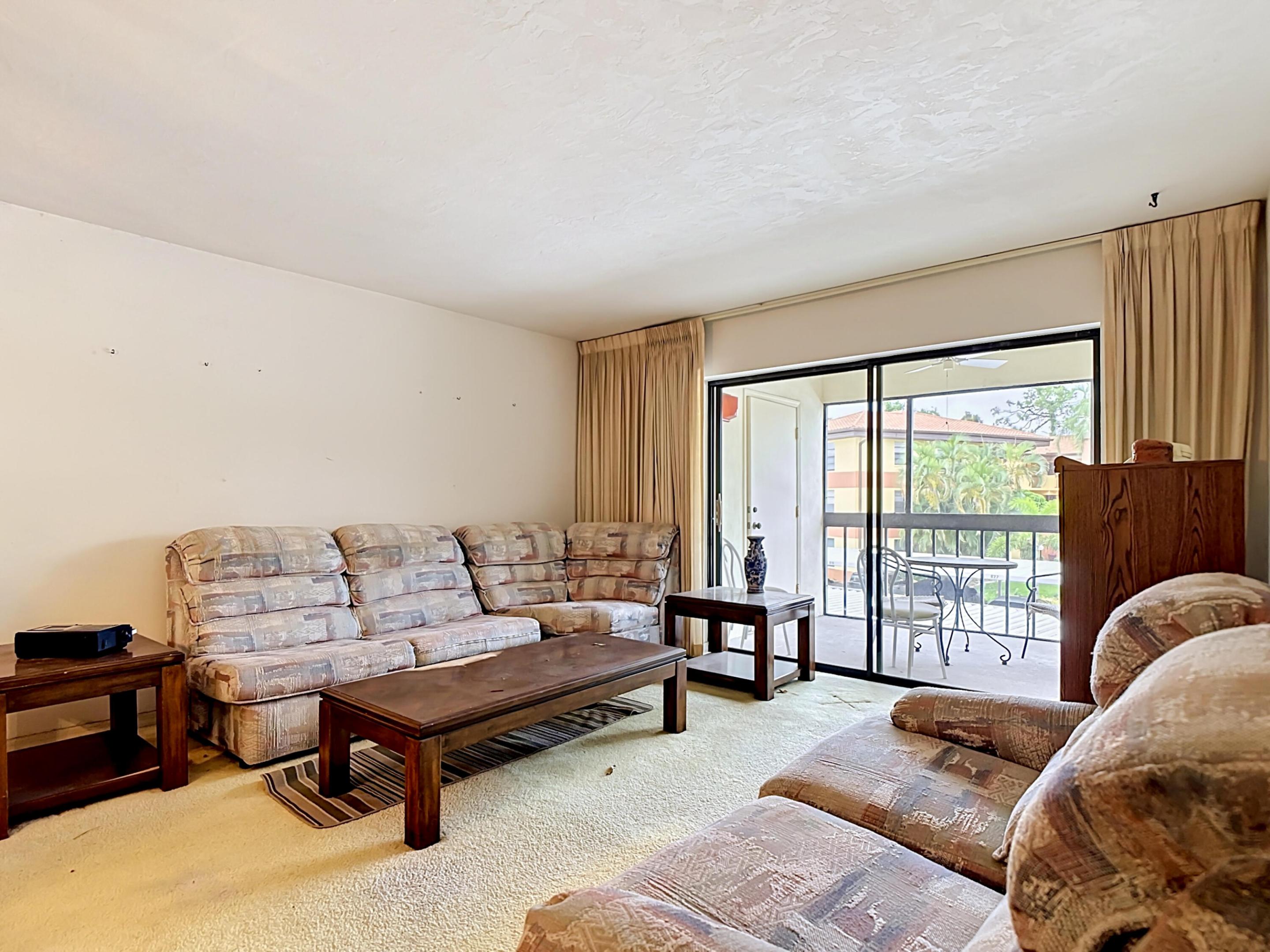 WHISKEY CREEK ADULT - Residential