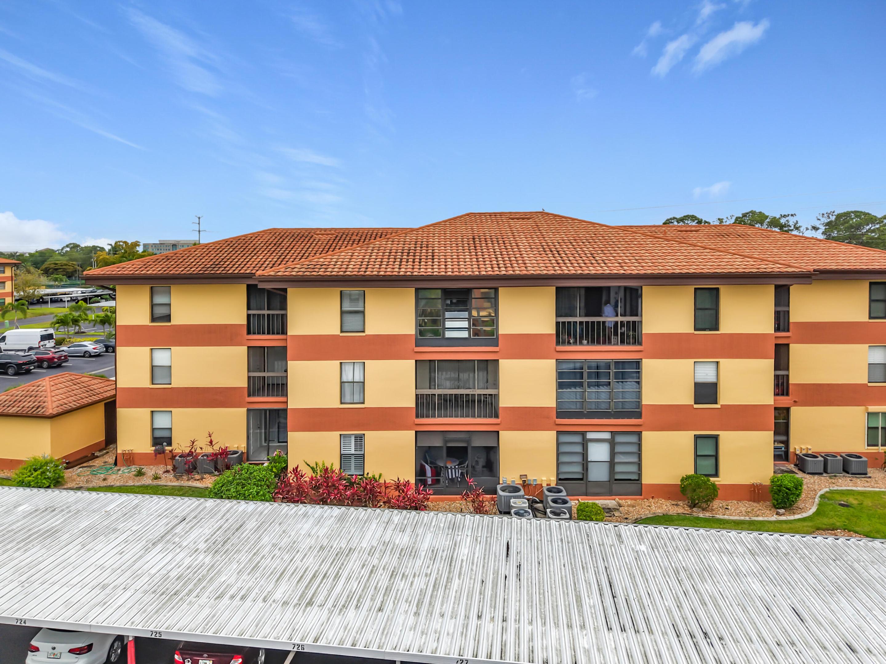 WHISKEY CREEK ADULT - Residential