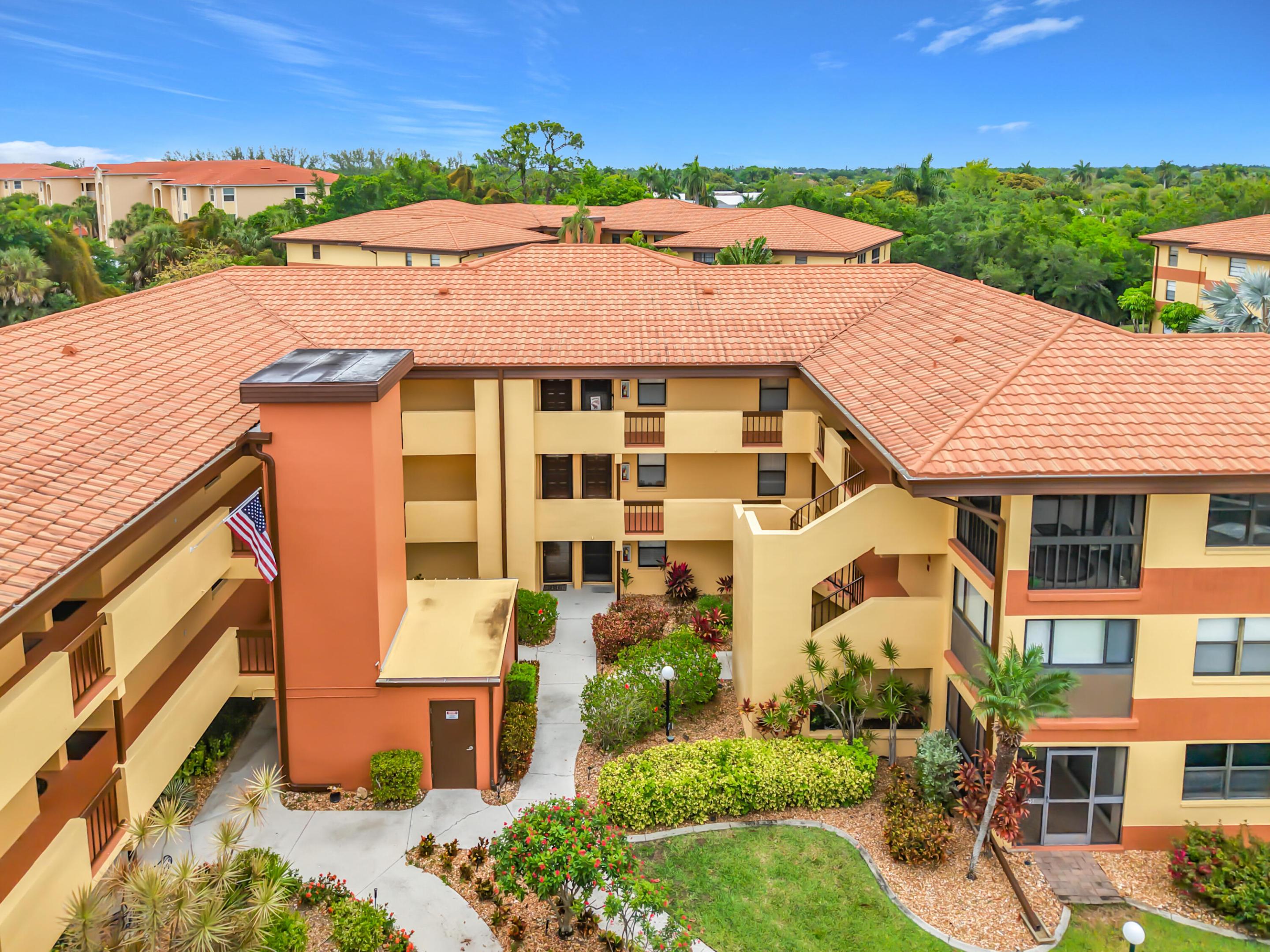WHISKEY CREEK ADULT - Residential