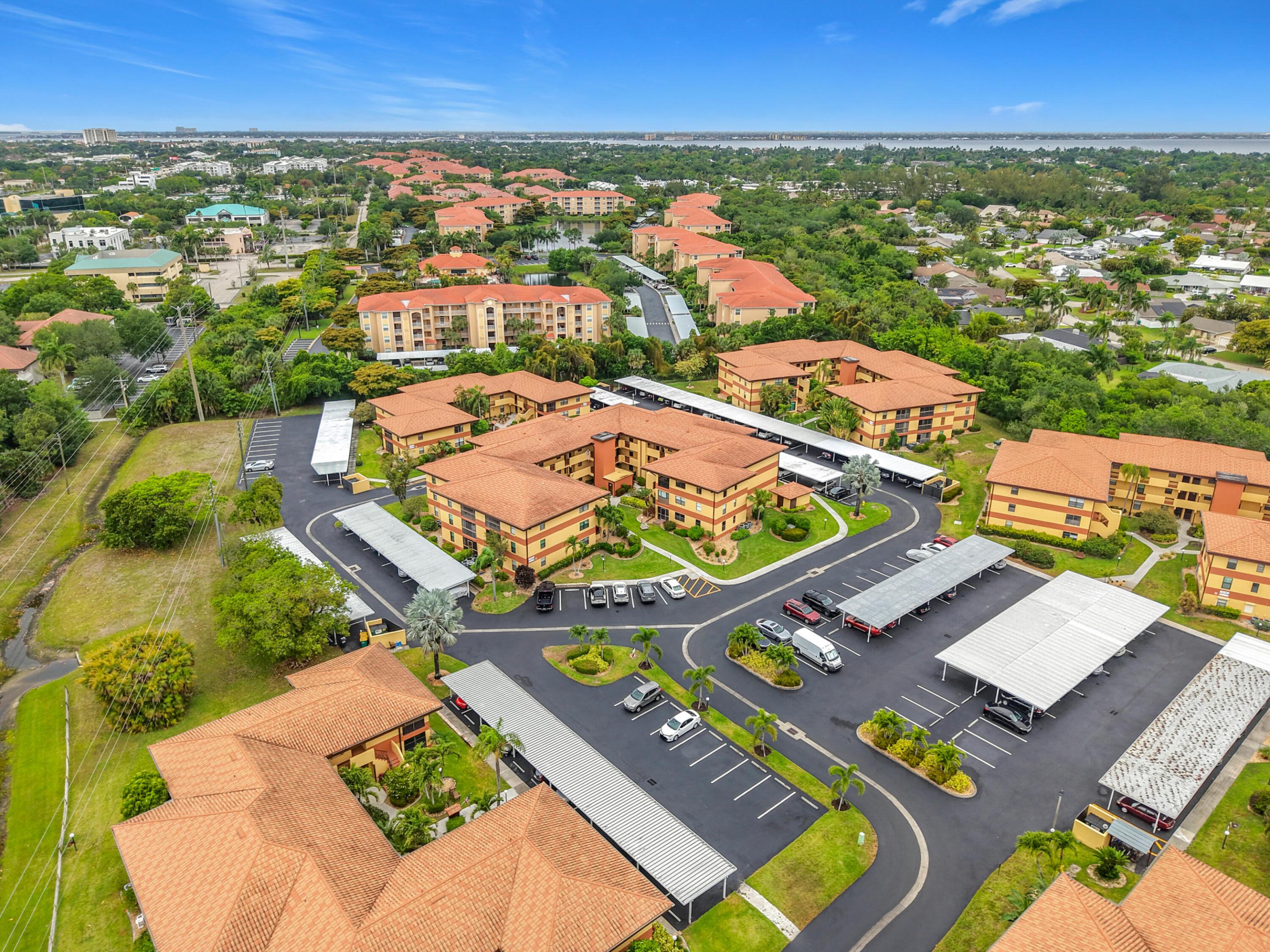 WHISKEY CREEK ADULT - Residential