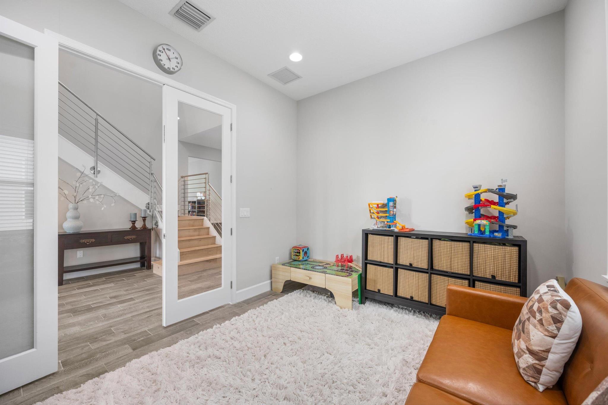MEADOWS OF WESTLAKE - Residential