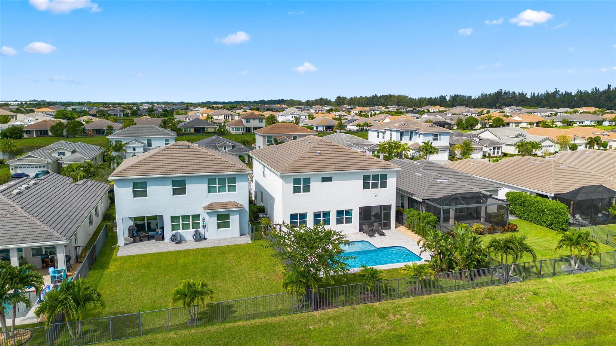 MEADOWS OF WESTLAKE - Residential