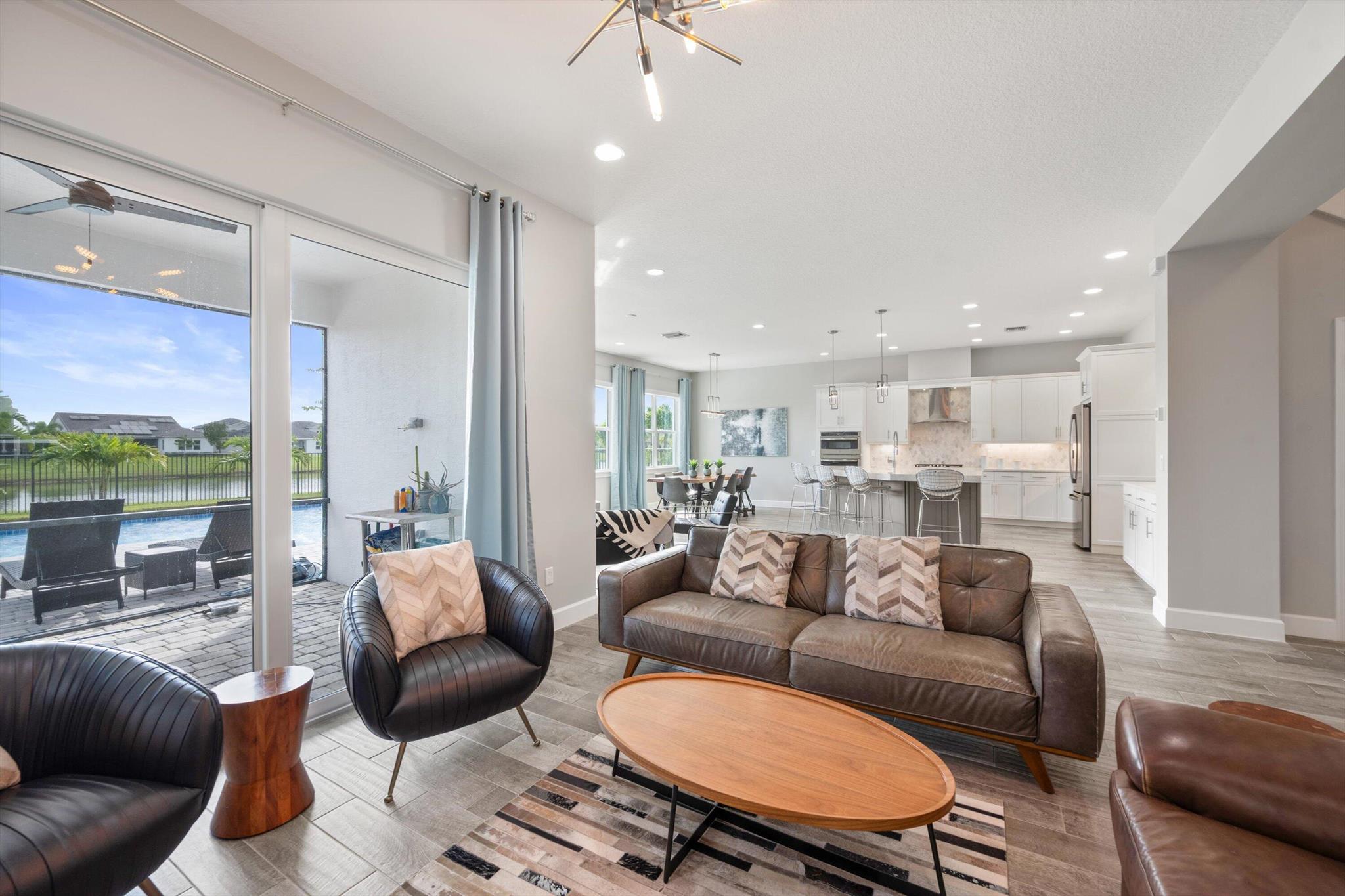 MEADOWS OF WESTLAKE - Residential