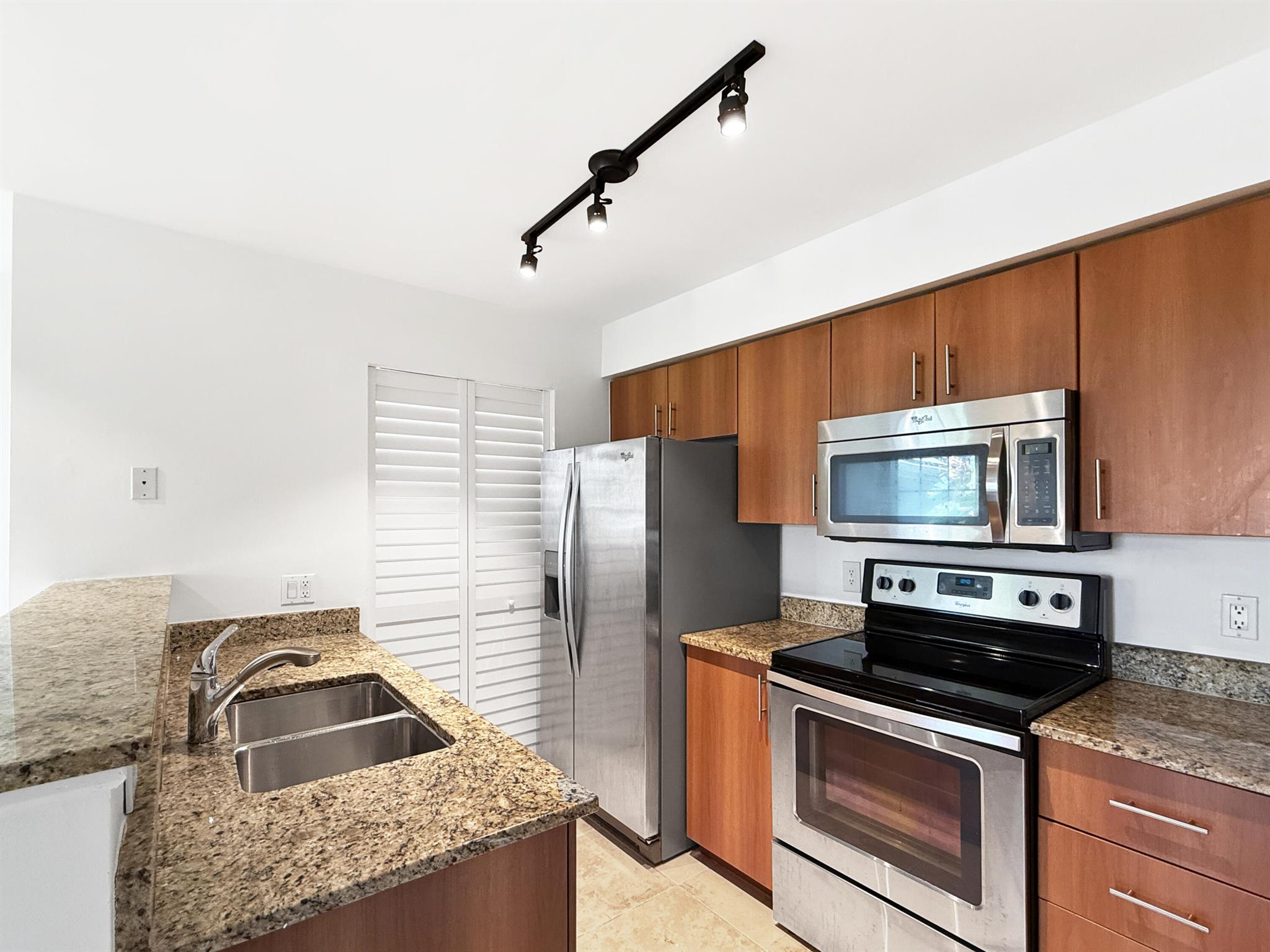 BAHIA AT DELRAY CONDO - Residential
