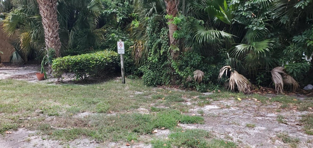 Photo of 2303 N Congress Avenue, Boynton Beach, FL 33426 (MLS # B26067413)