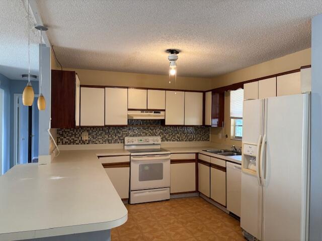 PORT ST LUCIE SECTION 4 - Residential