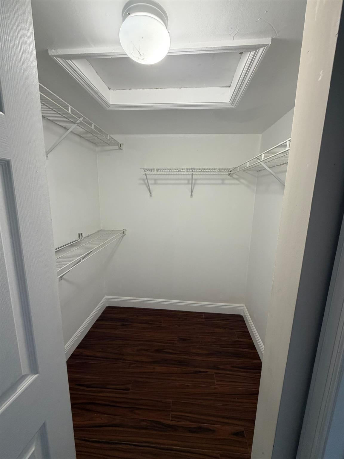 LA VIA CONDO - Residential Lease