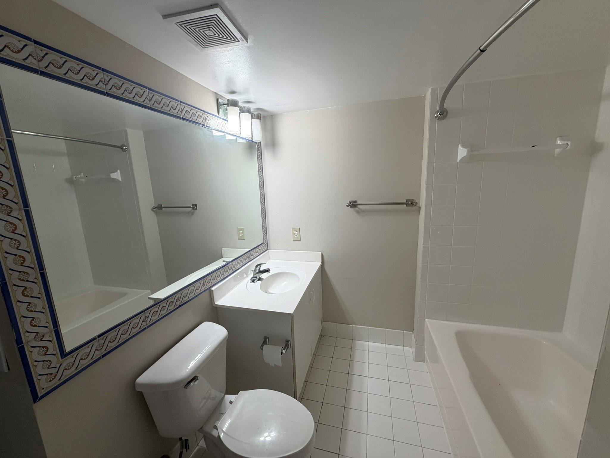 LA VIA CONDO - Residential Lease