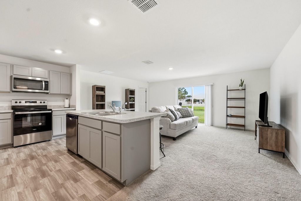 Photo of 2126 SE North Blackwell Drive, Port Saint Lucie, FL 34952 (MLS # B26034076)