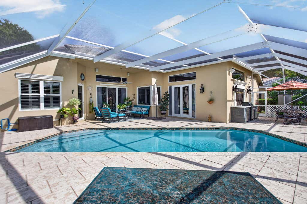 Photo of 4909 NW 112th Drive, Coral Springs, FL 33076 (MLS # B26067898)