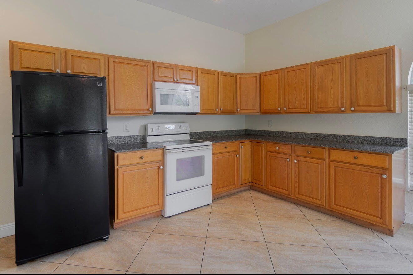 N/A - Residential Lease