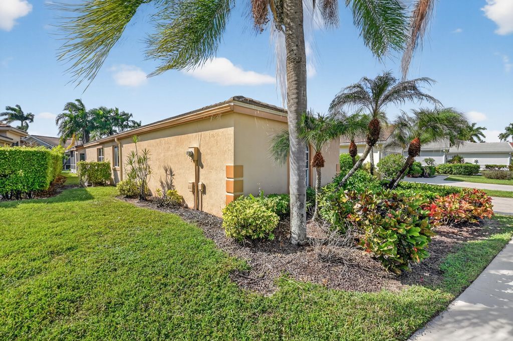 Photo of 6297 Breckenridge Circle, Lake Worth, FL 33467 (MLS # R11139743)
