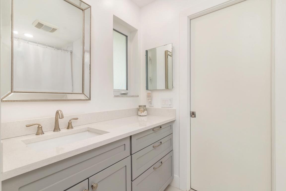 PALM BEACH GARDENS 6 - Residential